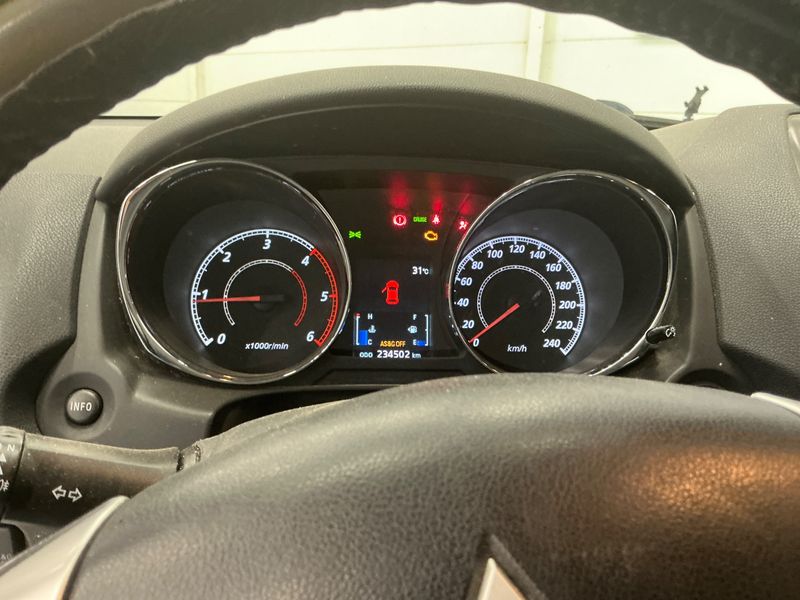 Mitsubishi ASX 1.8 DI-D Challenge 2WD 2012 – снимка 4
