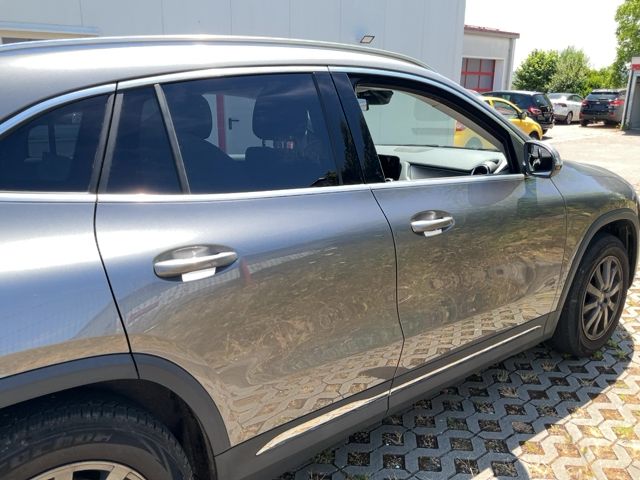 Mercedes-Benz GLA-Klasse GLA 200 Progressive 2020 – снимка 10