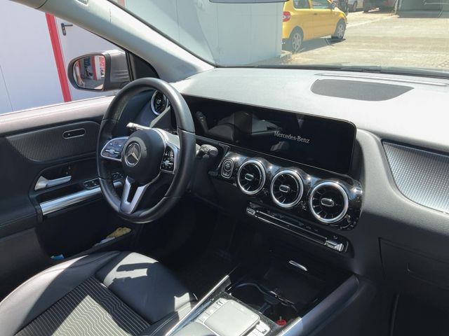 Mercedes-Benz GLA-Klasse GLA 200 Progressive 2020 – снимка 18