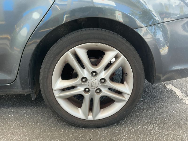 Kia cee'd 1.6 CRDi Active 2008 – снимка 5