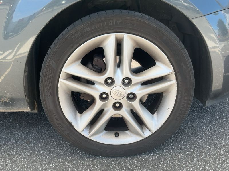 Kia cee'd 1.6 CRDi Active 2008 – снимка 11
