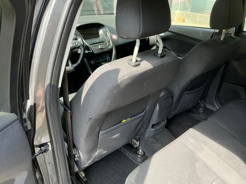 Ford Focus 1.5 TDCi Business 2018 – снимка 36