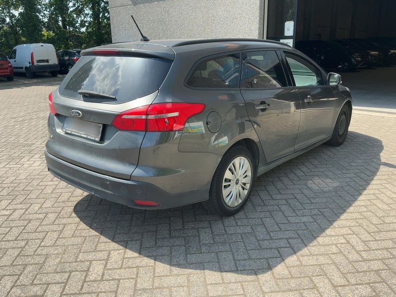 Ford Focus 1.5 TDCi Business 2018 – снимка 8