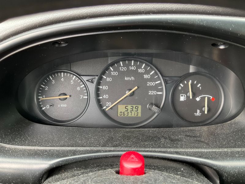 Ford Fiesta 1.3 Futura 2000 – снимка 4