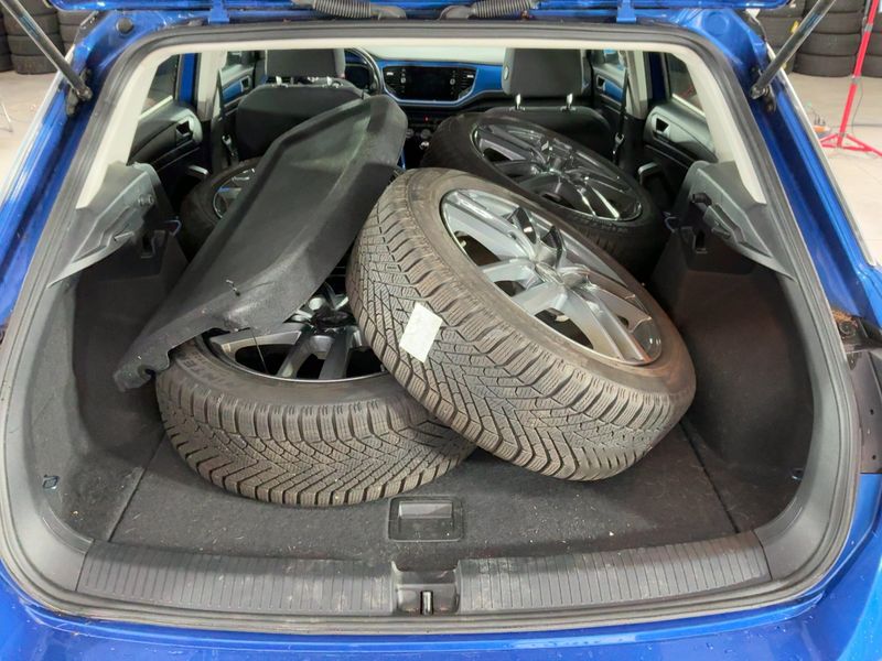 Volkswagen T-Roc 1.6 TDI Style 2018 – снимка 16