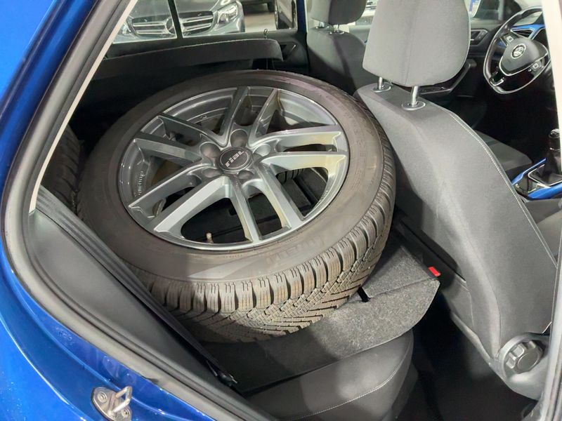 Volkswagen T-Roc 1.6 TDI Style 2018 – снимка 20