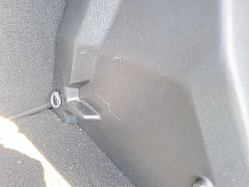 Peugeot 2008 1.2 PureTech Allure 2020 – снимка 43