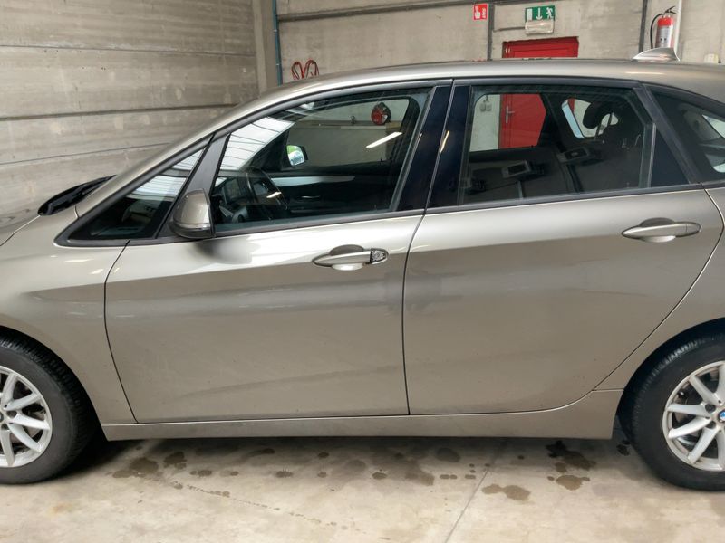 BMW 2er 220d Active Tourer Basis 2015 – снимка 4