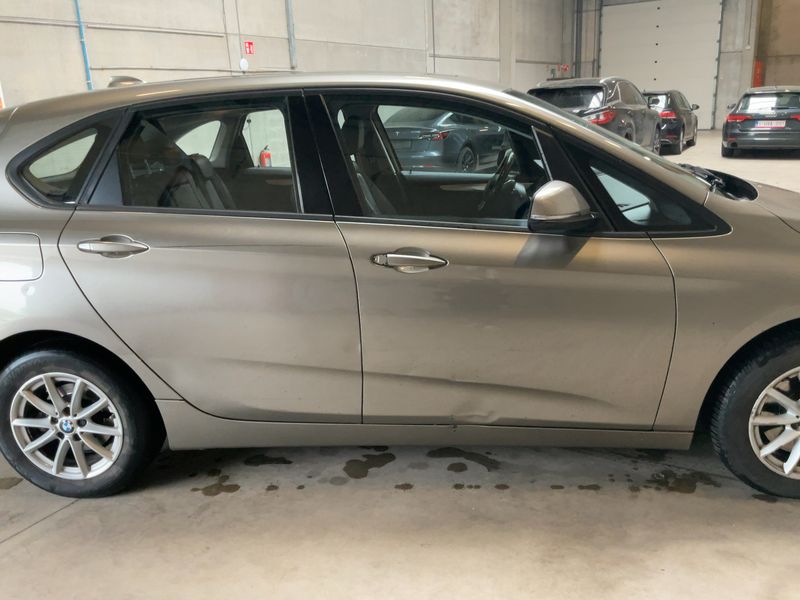 BMW 2er 220d Active Tourer Basis 2015 – снимка 10