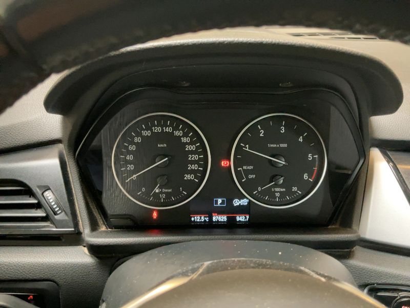 BMW 2er 220d Active Tourer Basis 2015 – снимка 18