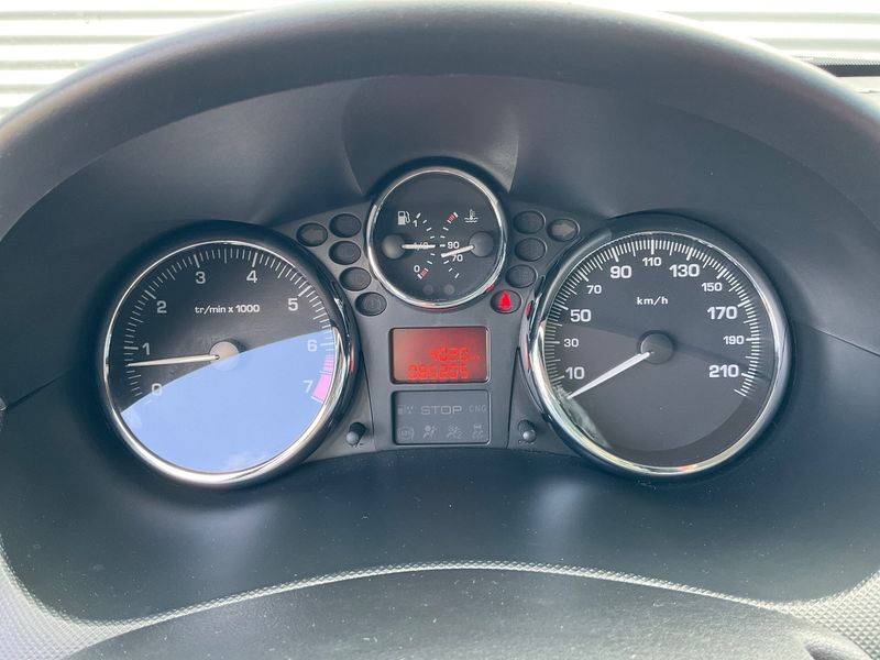 Peugeot 206+ 1.4 Generation 2012 – снимка 4