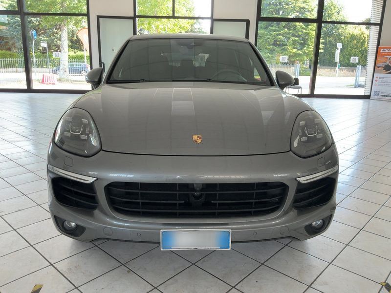 Porsche Cayenne S E-Hybrid 2016 – снимка 14
