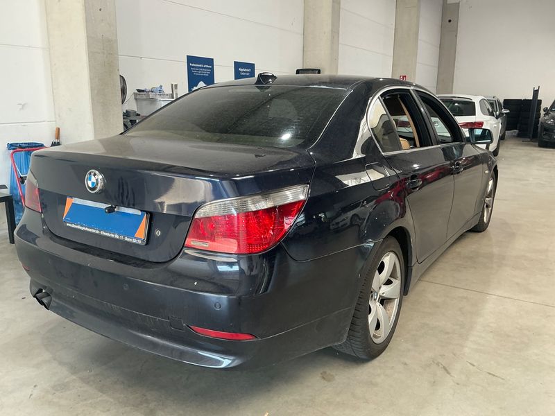 BMW 5er 530d 2005 – снимка 2