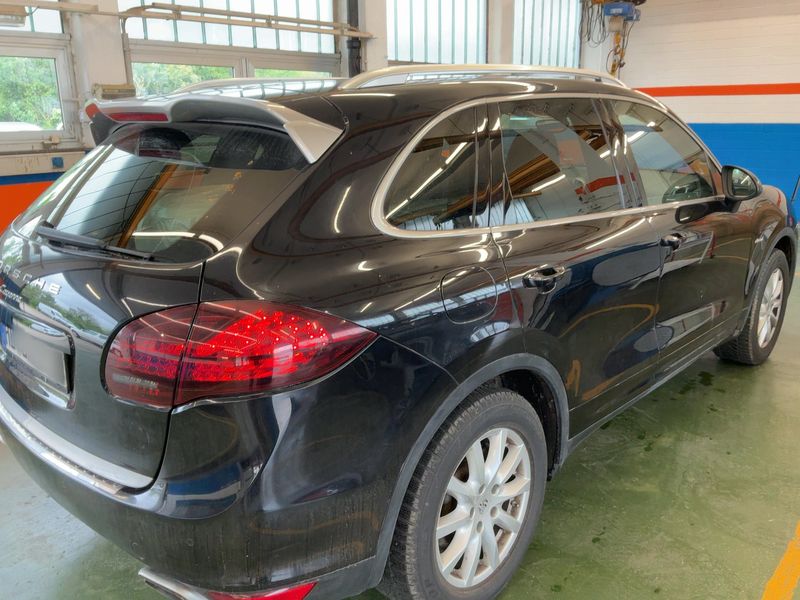 Porsche Cayenne Diesel Platinum Edition 2014 – снимка 8