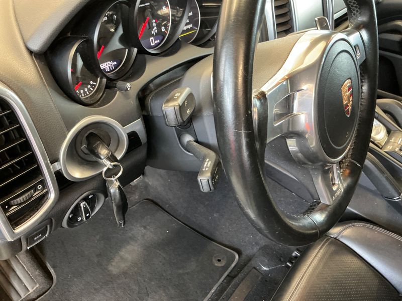 Porsche Cayenne Diesel Platinum Edition 2014 – снимка 26