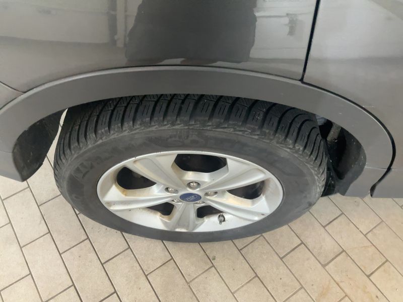 Ford Kuga 2.0 TDCi Titanium 2016 – снимка 9