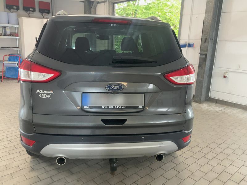 Ford Kuga 2.0 TDCi Titanium 2016 – снимка 7
