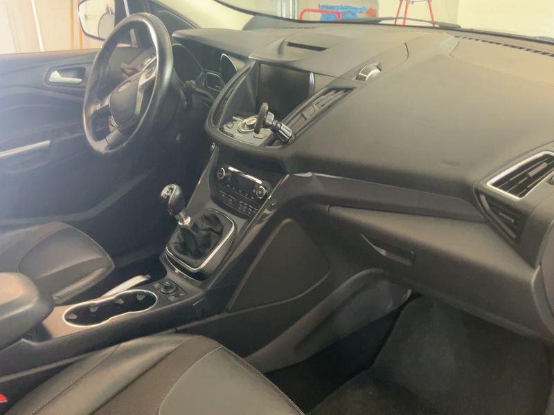 Ford Kuga 2.0 TDCi Titanium 2016 – снимка 17