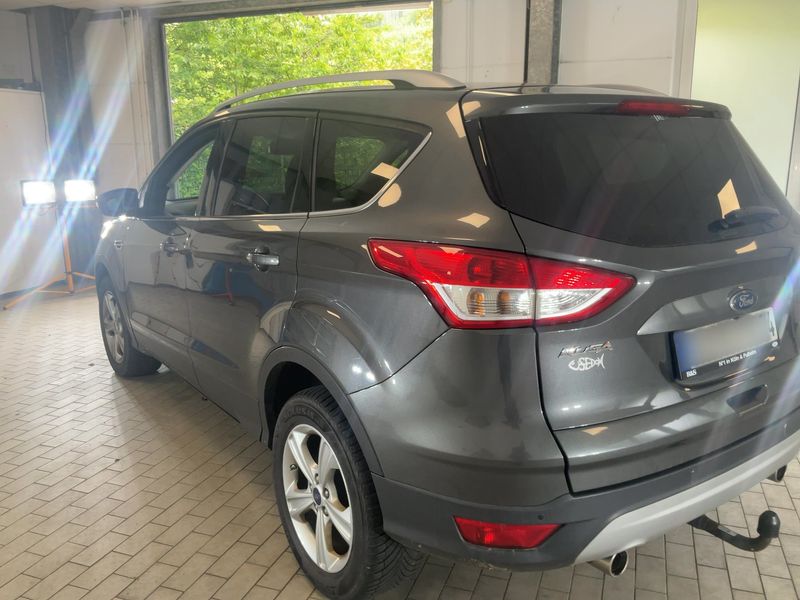 Ford Kuga 2.0 TDCi Titanium 2016 – снимка 6