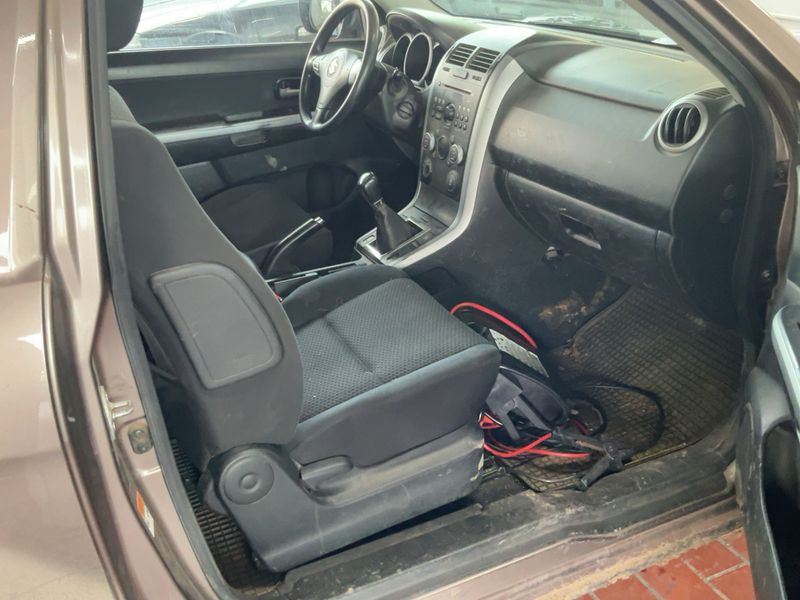 Suzuki Grand Vitara 1.9 DDiS Comfort 2013 – снимка 16