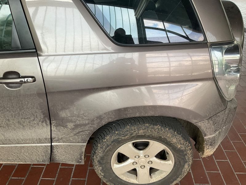 Suzuki Grand Vitara 1.9 DDiS Comfort 2013 – снимка 39