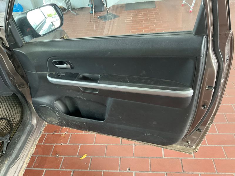 Suzuki Grand Vitara 1.9 DDiS Comfort 2013 – снимка 48