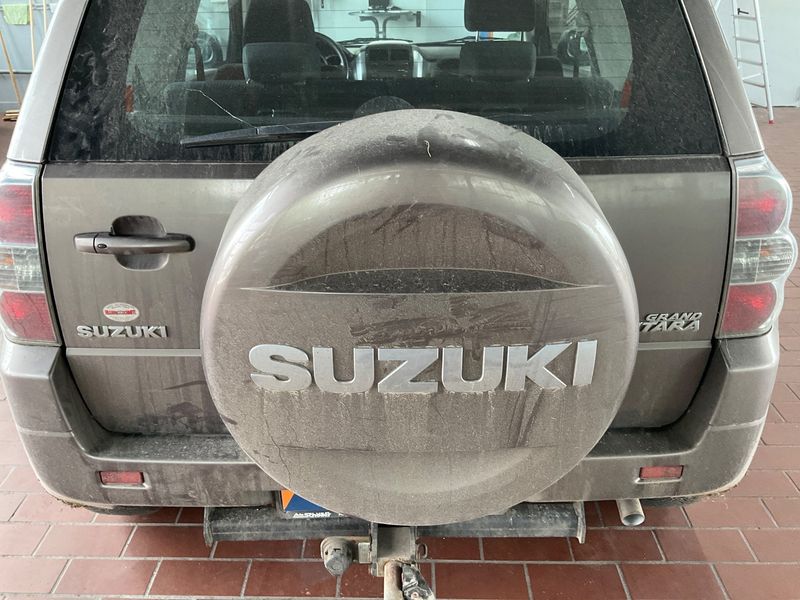Suzuki Grand Vitara 1.9 DDiS Comfort 2013 – снимка 62