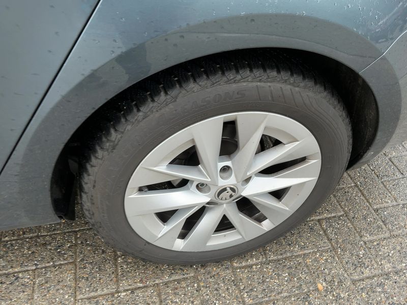 Skoda Octavia 1.5 TSI ACT Ambition 2019 – снимка 5