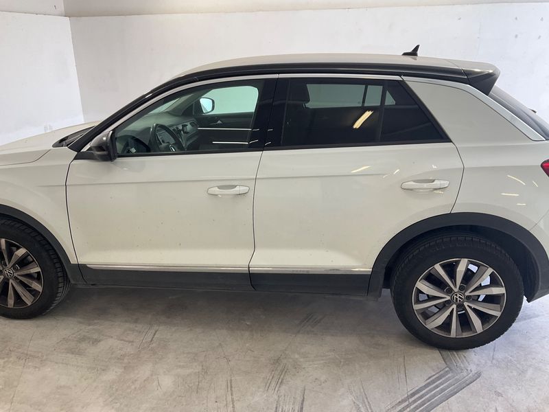 Volkswagen T-Roc 1.0 TSI Style 2021 – снимка 4