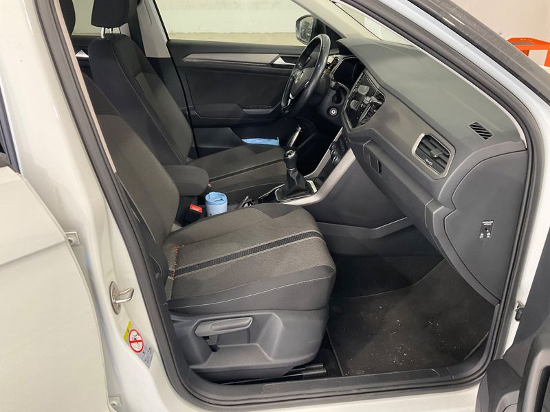Volkswagen T-Roc 1.0 TSI Style 2021 – снимка 16