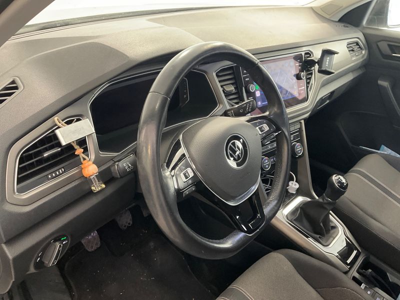 Volkswagen T-Roc 1.0 TSI Style 2021 – снимка 24