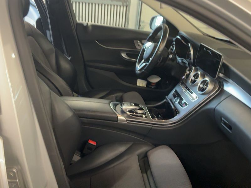 Mercedes-Benz C-Klasse C 220 d T 4Matic Avantgarde 2020 – снимка 17