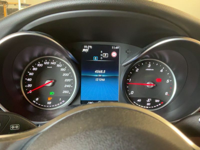 Mercedes-Benz C-Klasse C 220 d T 4Matic Avantgarde 2020 – снимка 19