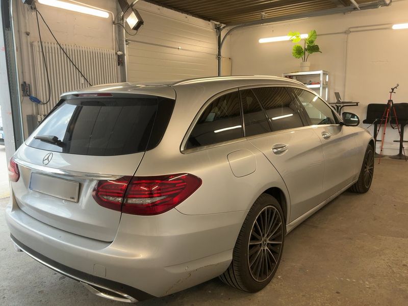 Mercedes-Benz C-Klasse C 220 d T 4Matic Avantgarde 2020 – снимка 8
