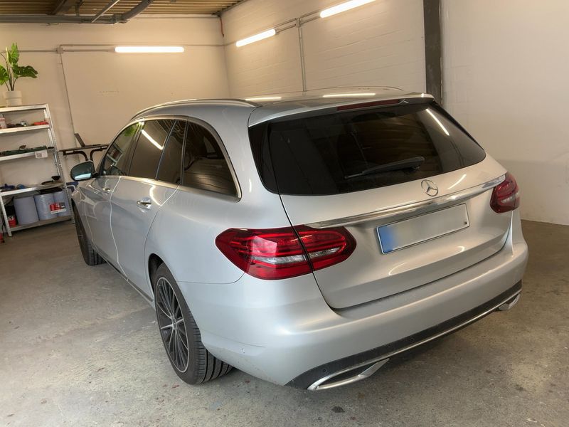 Mercedes-Benz C-Klasse C 220 d T 4Matic Avantgarde 2020 – снимка 6