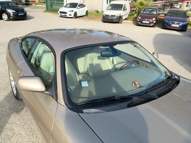 Jaguar XKR 4.0 V8 Silverstone 2001 – снимка 13