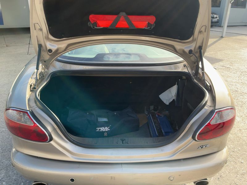 Jaguar XKR 4.0 V8 Silverstone 2001 – снимка 15