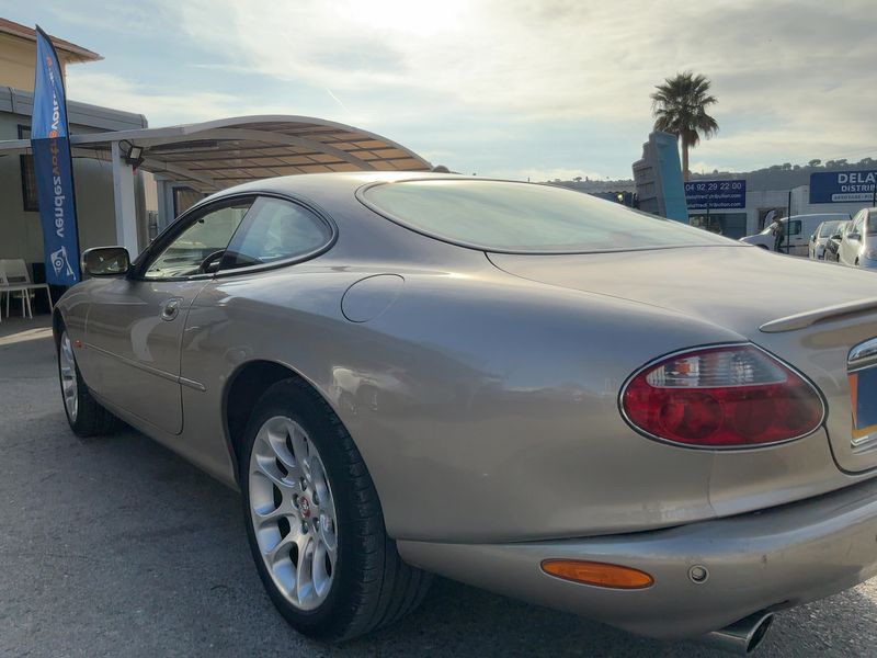 Jaguar XKR 4.0 V8 Silverstone 2001 – снимка 6