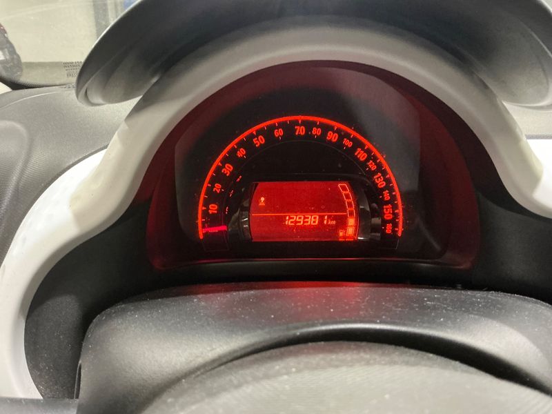 Renault Twingo 1.0 SCe Live 2015 – снимка 18