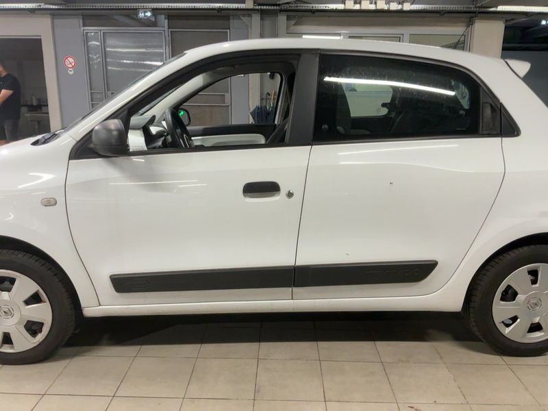 Renault Twingo 1.0 SCe Live 2015 – снимка 4