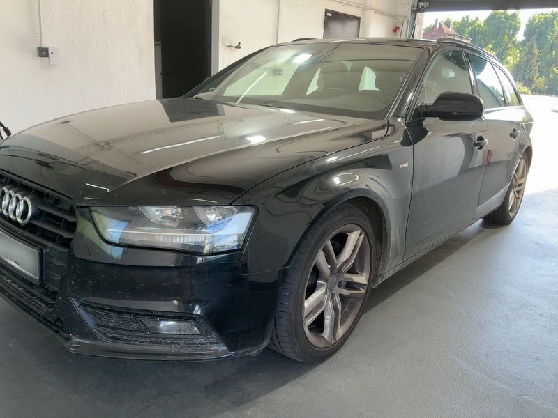 Audi A4 2.0 TDI S line Sportpaket plus 2015 – снимка на щета