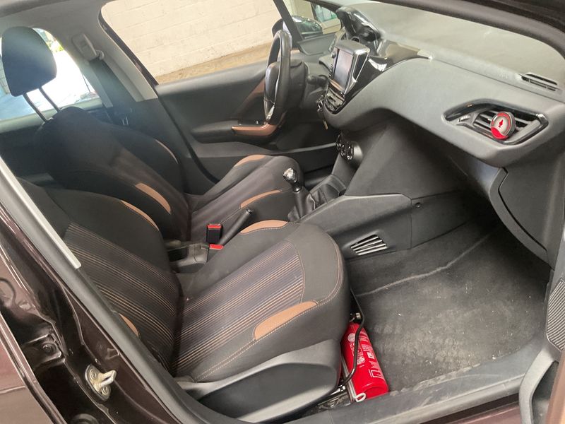 Peugeot 208 1.2 PureTech Style 2013 – снимка 3