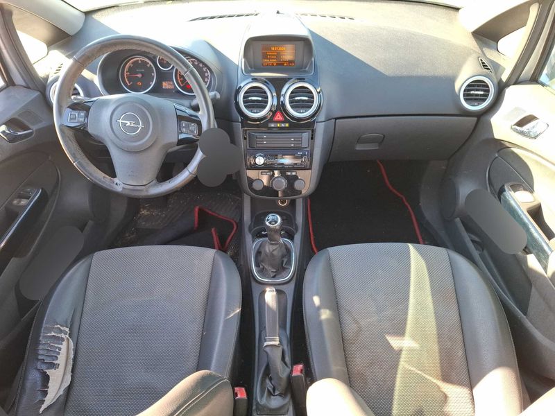 Opel Corsa 1.3 CDTI Edition 2008 – снимка 11