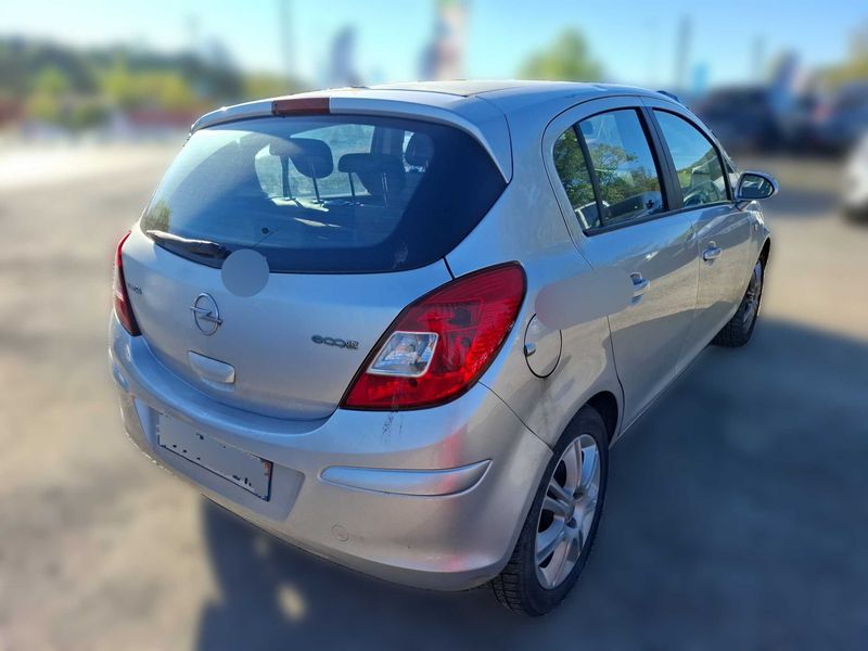 Opel Corsa 1.3 CDTI Edition 2008 – снимка 5
