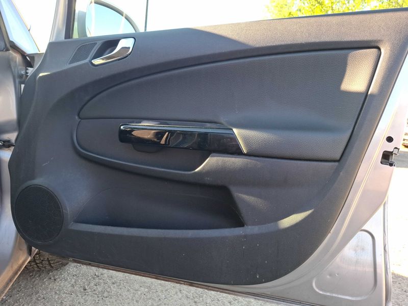Opel Corsa 1.3 CDTI Edition 2008 – снимка 57