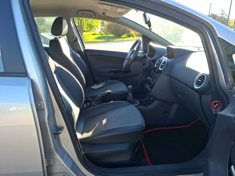 Opel Corsa 1.3 CDTI Edition 2008 – снимка 10