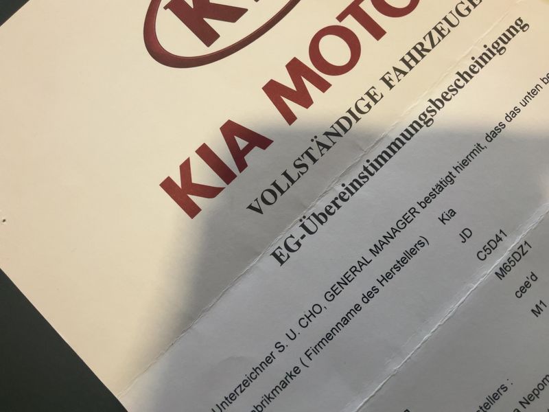 Kia cee'd 1.6 CRDi Dream Team 2015 – снимка 21