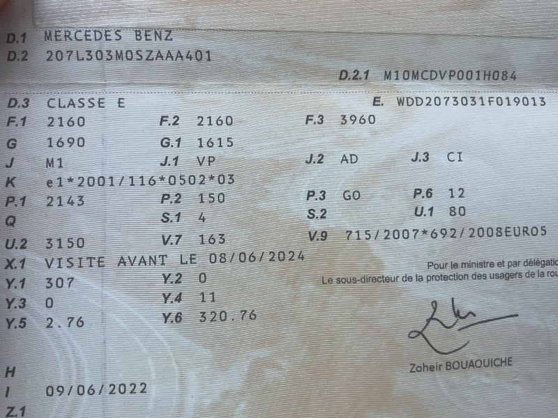 Mercedes-Benz E-Klasse E 250 CDI BlueEfficiency Avantgarde 2009 – снимка 20