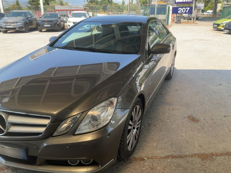 Mercedes-Benz E-Klasse E 250 CDI BlueEfficiency Avantgarde 2009 – снимка 2