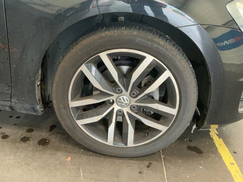 Volkswagen Golf VII 2.0 TDI Carat 4Motion BlueMotion Tech 2015 – снимка 11